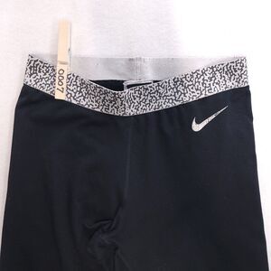 Nike Pro Dri-Fit Athletic Running Yoga Leggings Pants Womens Size XS Black White